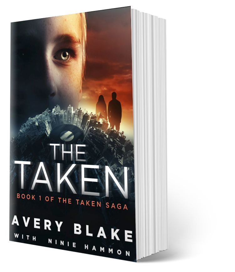 The Taken paperback, Taken Saga 1, Avery Blake & Ninie Hammon